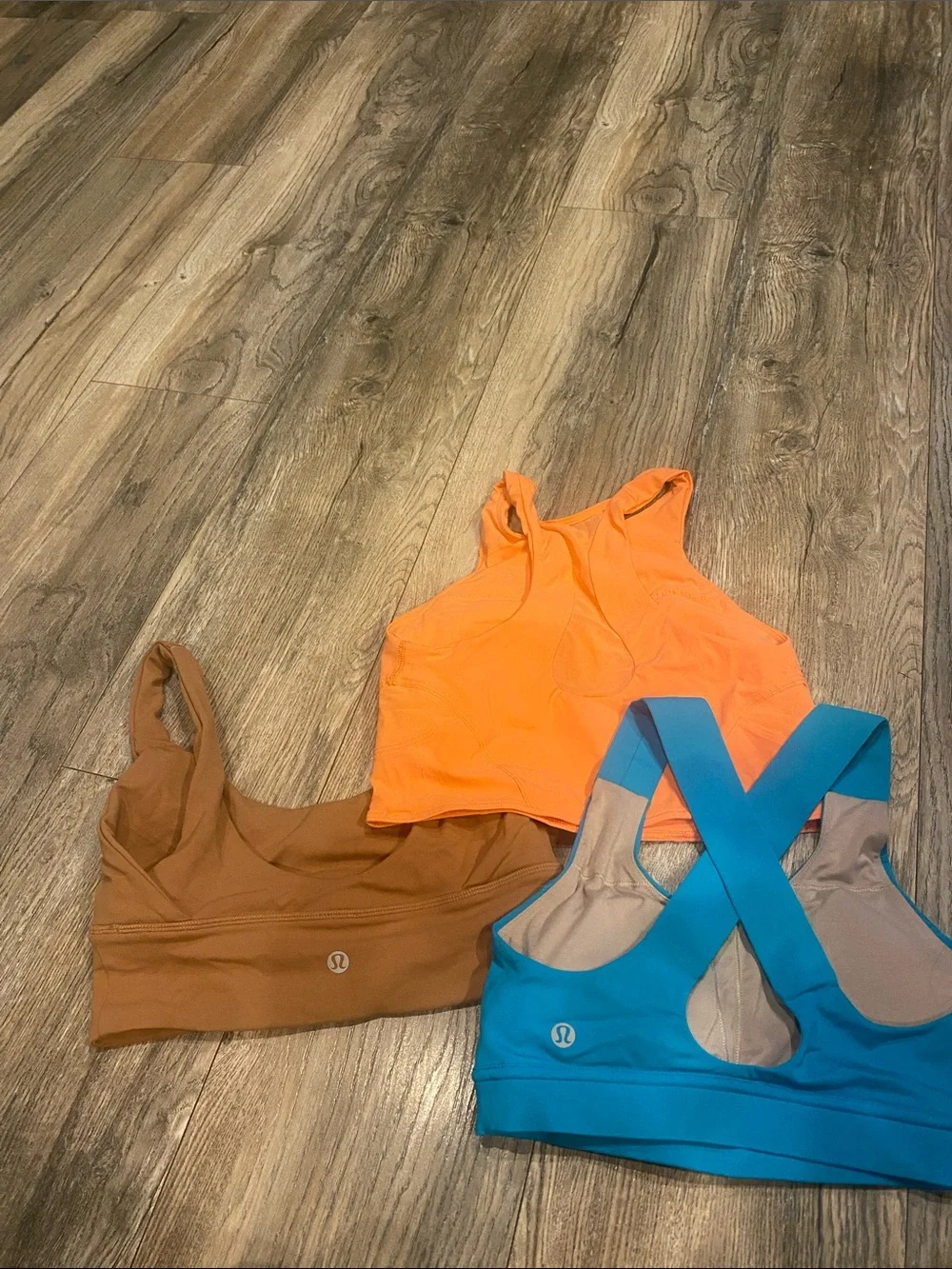 Lululemon sports bras size 4